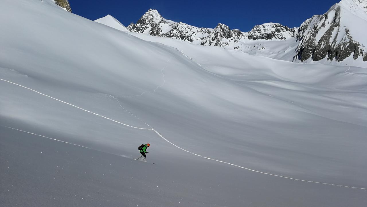 فندق Kals-am Großglocknerفي  Alpengasthof Lucknerhaus المظهر الخارجي الصورة